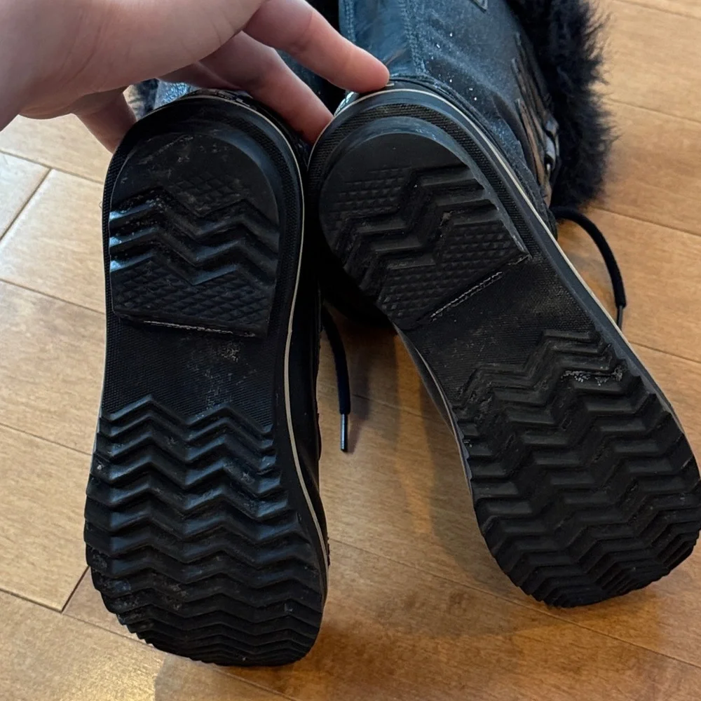 Sorel Black Glitter Tofino Tall Waterproof Boots in 6.5
